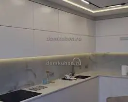 угловая кухня Брелони